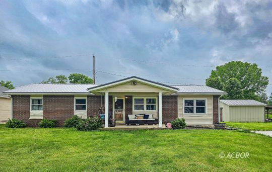 Property Photo: 39 Cindy Ln OH 45631