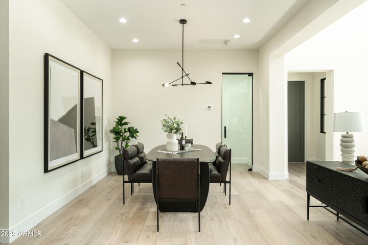 Property Photo: 2315 E Mine Creek Road AZ 85024