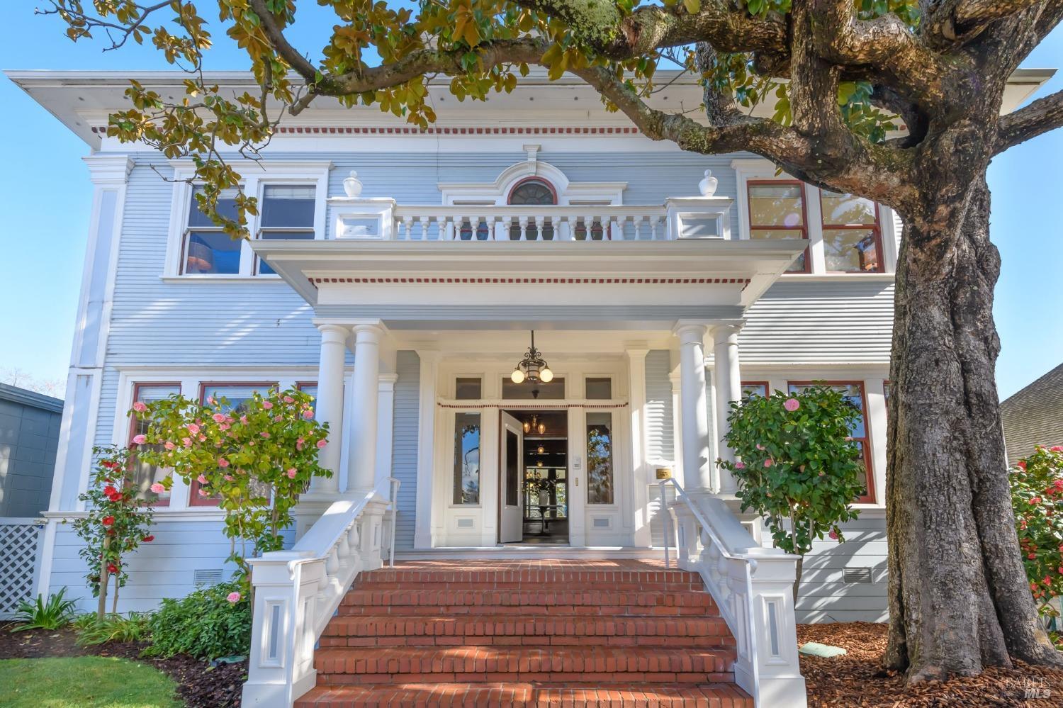 Property Photo: 8 10 Keller Street CA 94952