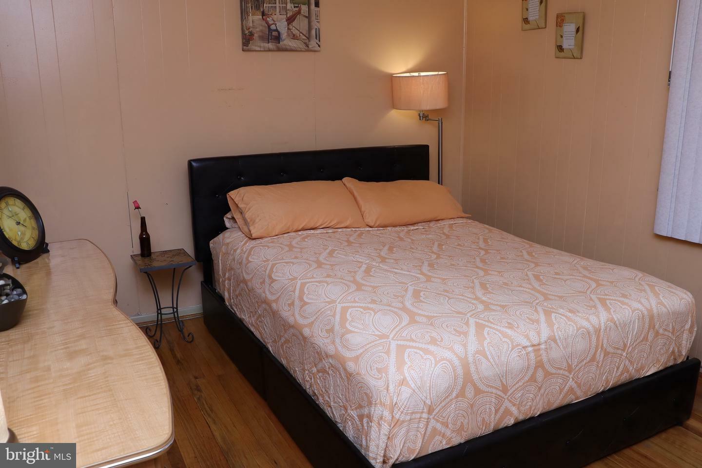 Property Photo: 2528 S Claymont Street PA 19153