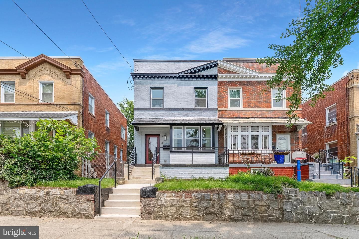 Property Photo: 713 Tewkesbury Place NW DC 20012