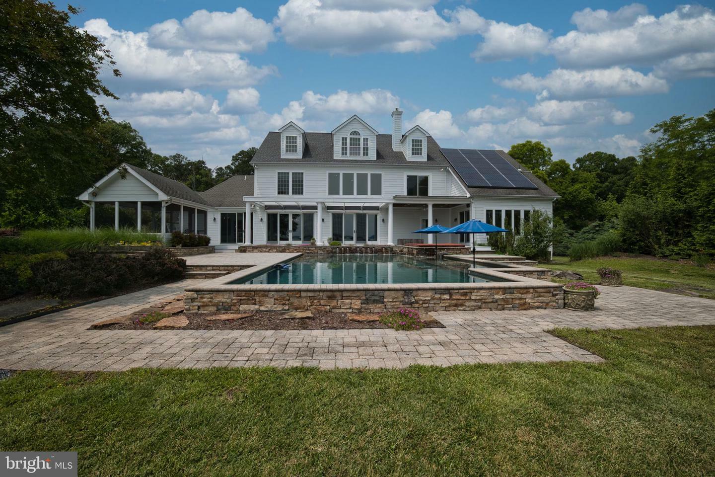 6153 Long Point Road  Neavitt MD 21652 photo