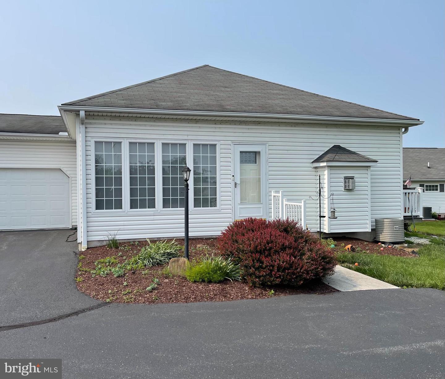 Property Photo: 2797 Meadow Drive PA 17325