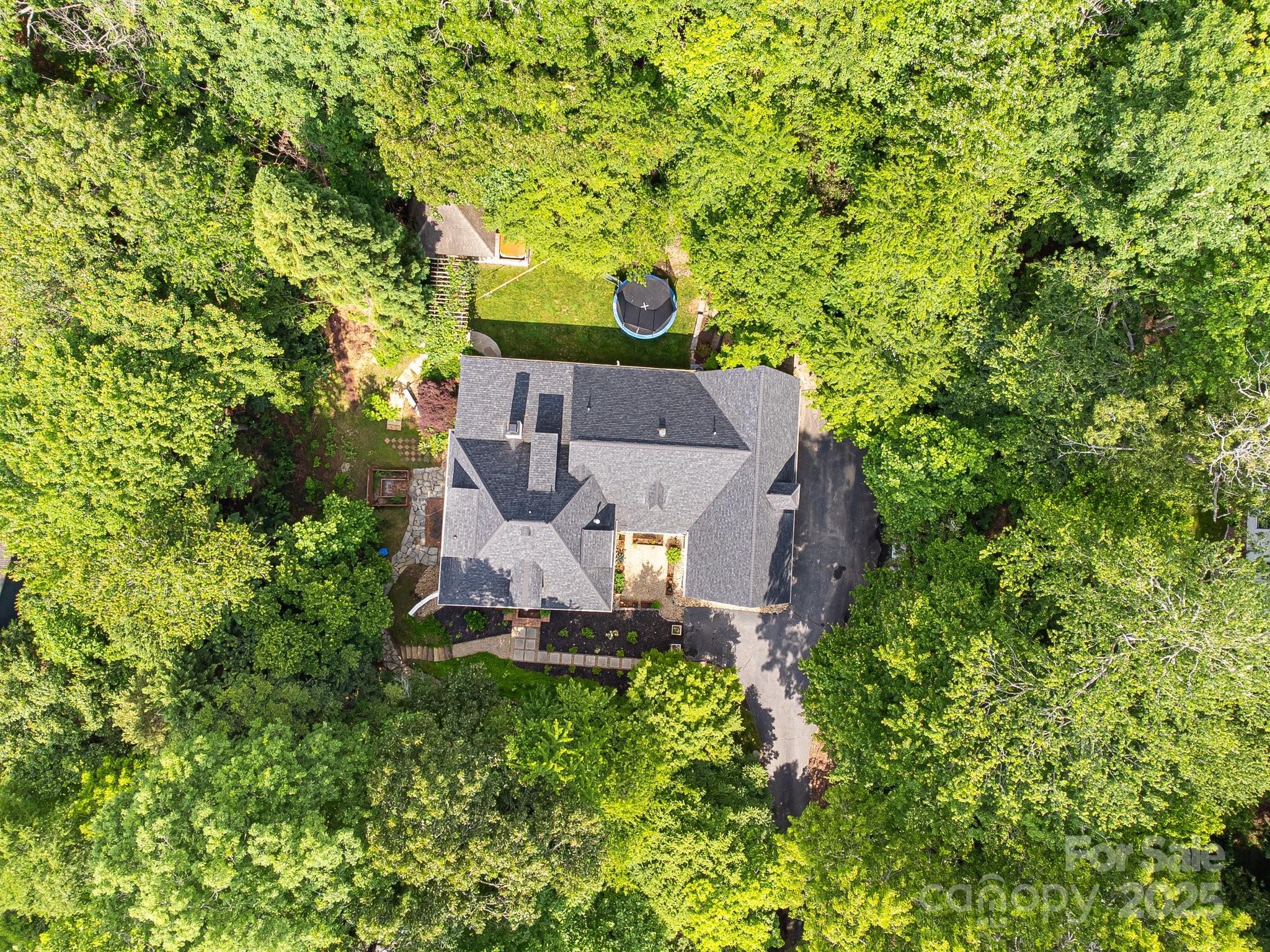 Property Photo: 280 Sweetwater Hills Drive NC 28791