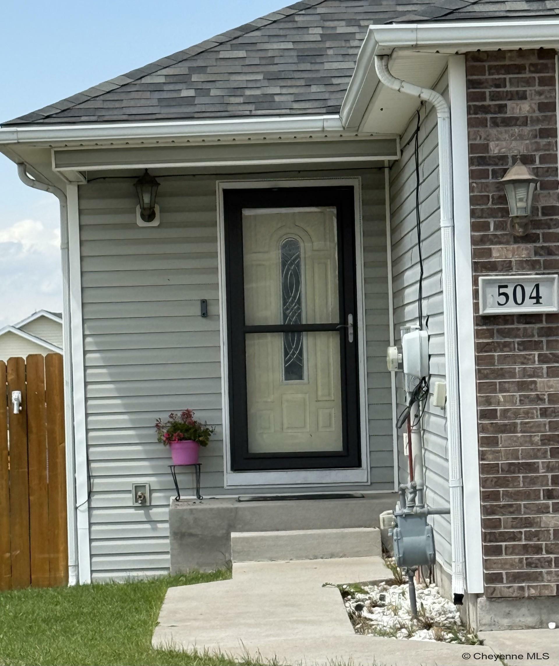 Property Photo:  504 Persons Rd  WY 82007 