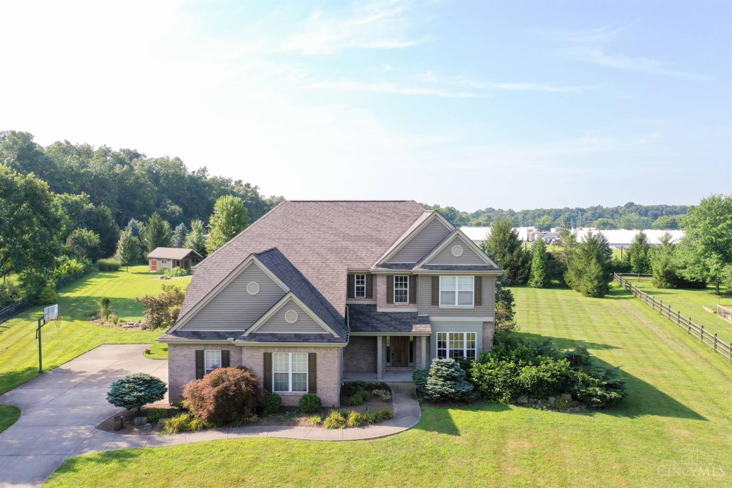 Property Photo: 415 Grandin Ridge Drive OH 45039