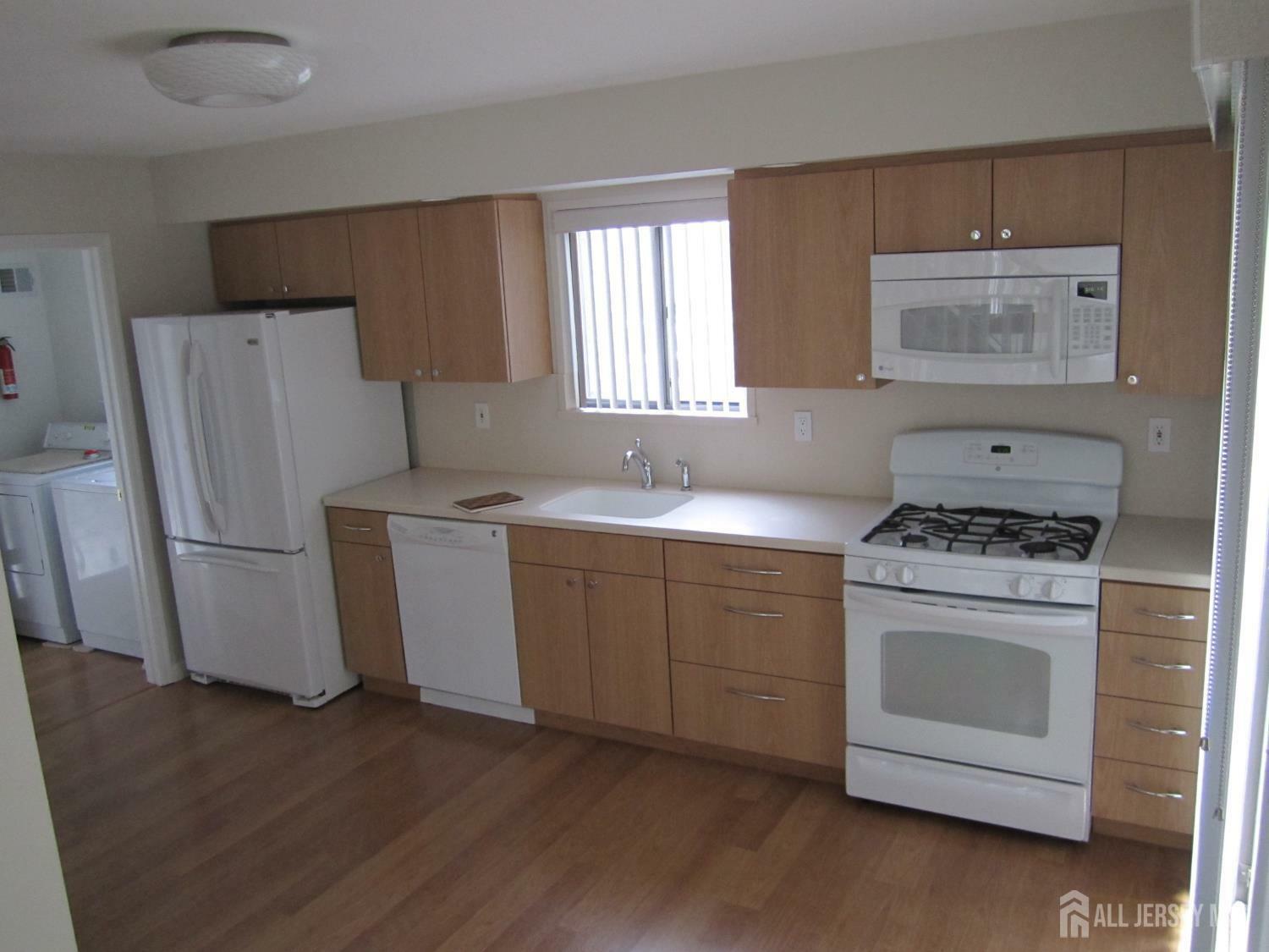 Property Photo: 46 Ironwood Court NJ 08852
