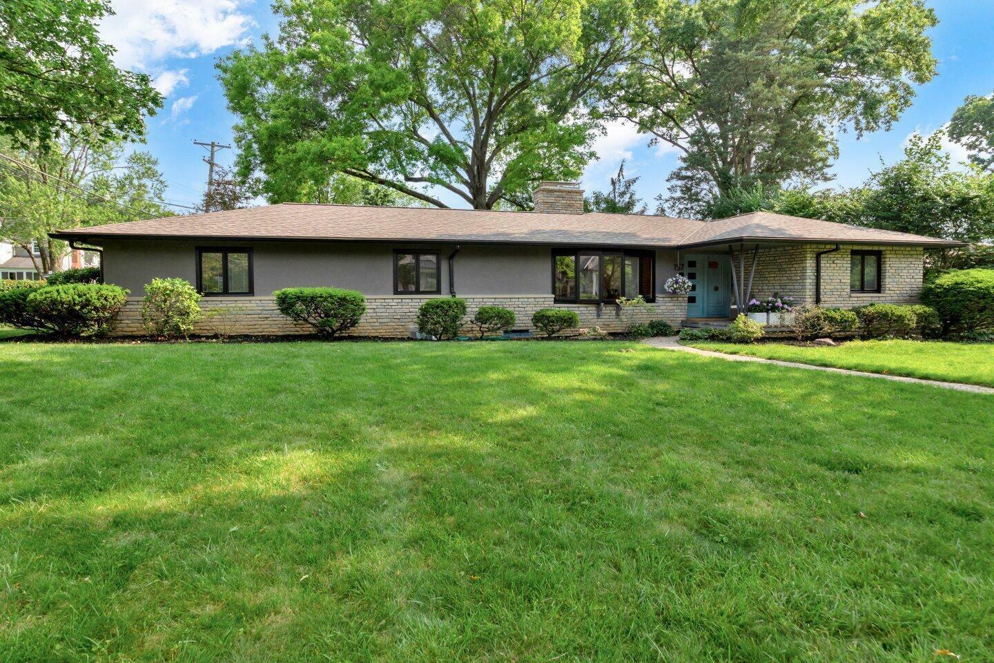 Property Photo: 157 Medick Way OH 43085