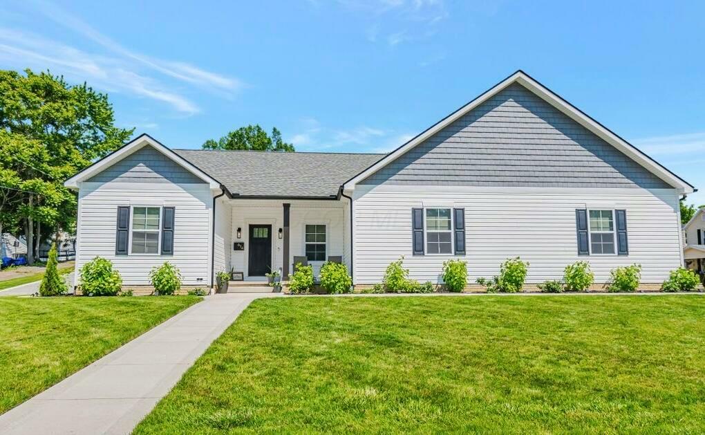 Property Photo: 614 N North 11th Street Street OH 43725