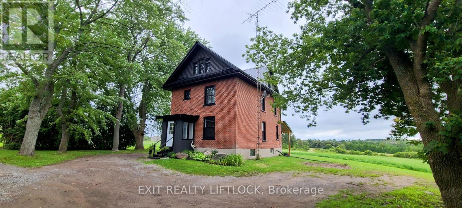 Property Photo:  4922 Highway 7  ON K0L 2W0 