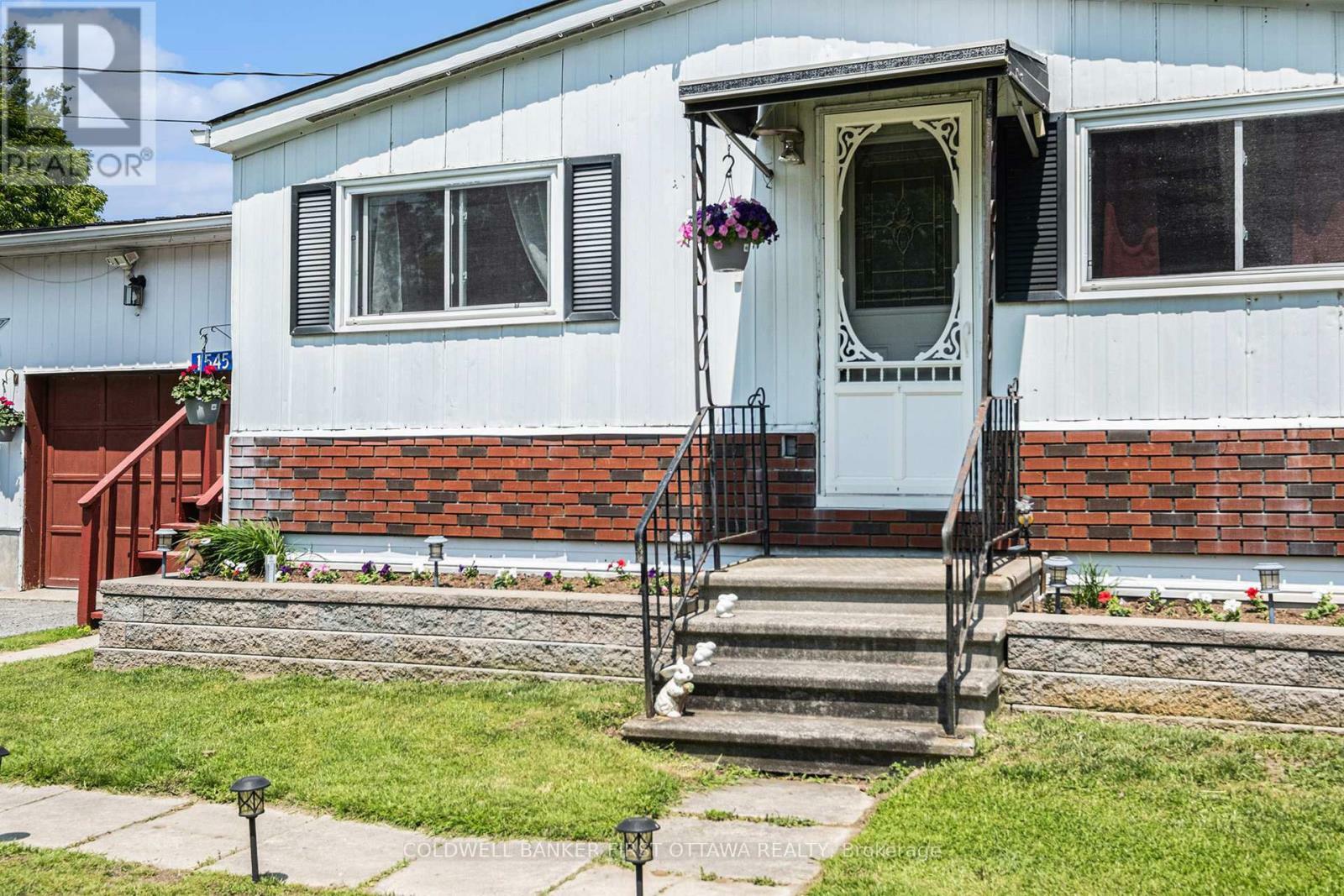Property Photo: 1545 Highway 42 Road ON K0G 1V0
