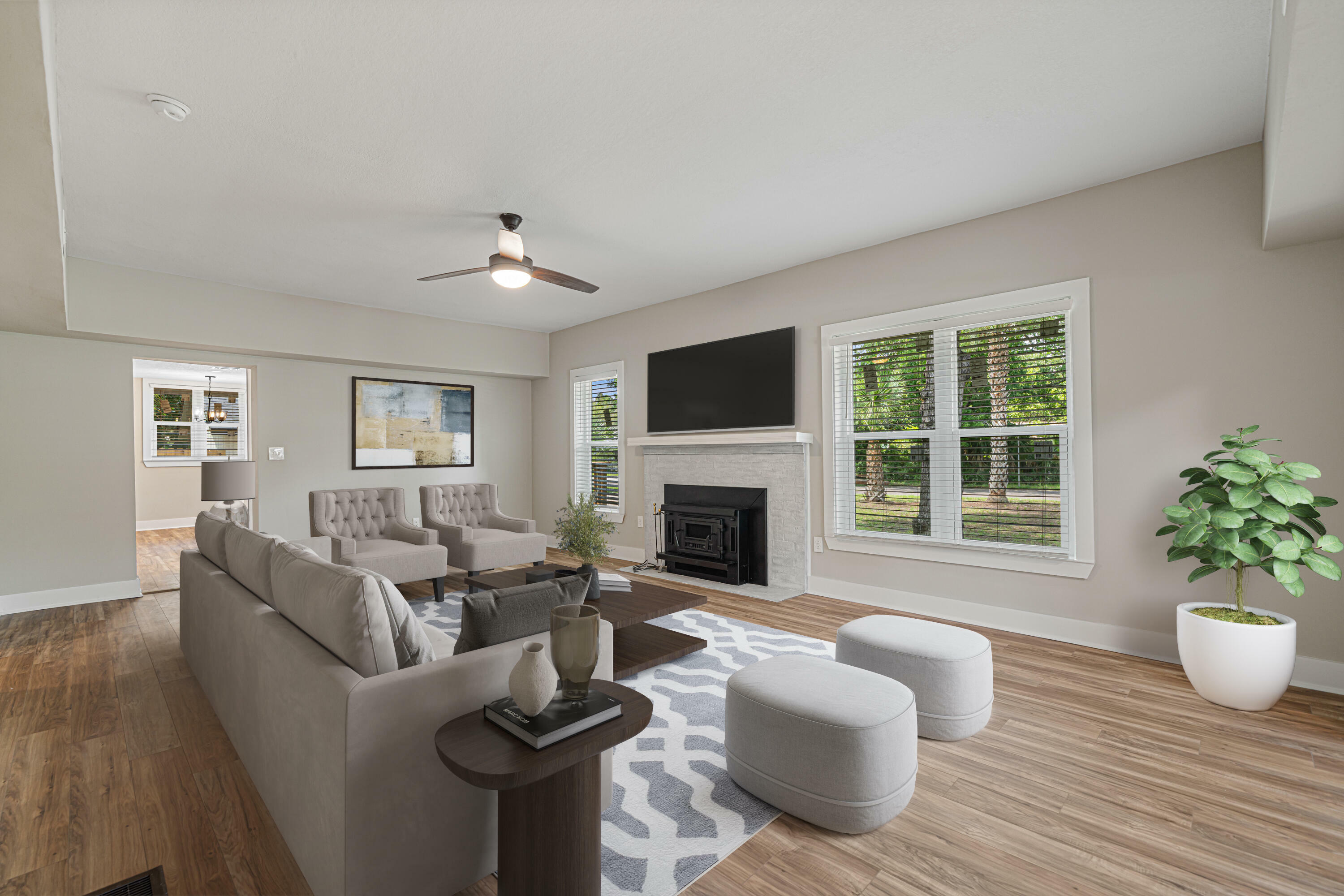 Property Photo: 81 Eastview Avenue FL 32580