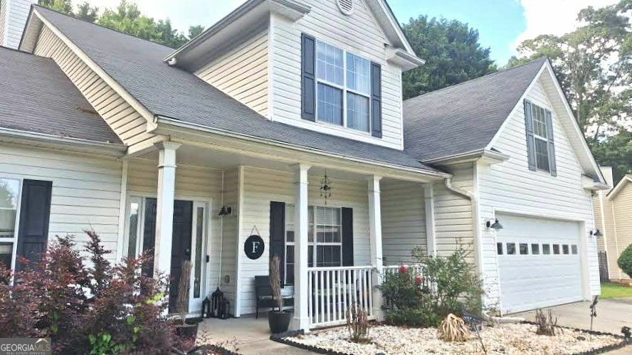 Property Photo: 1245 Cedar Oak Lane GA 30043