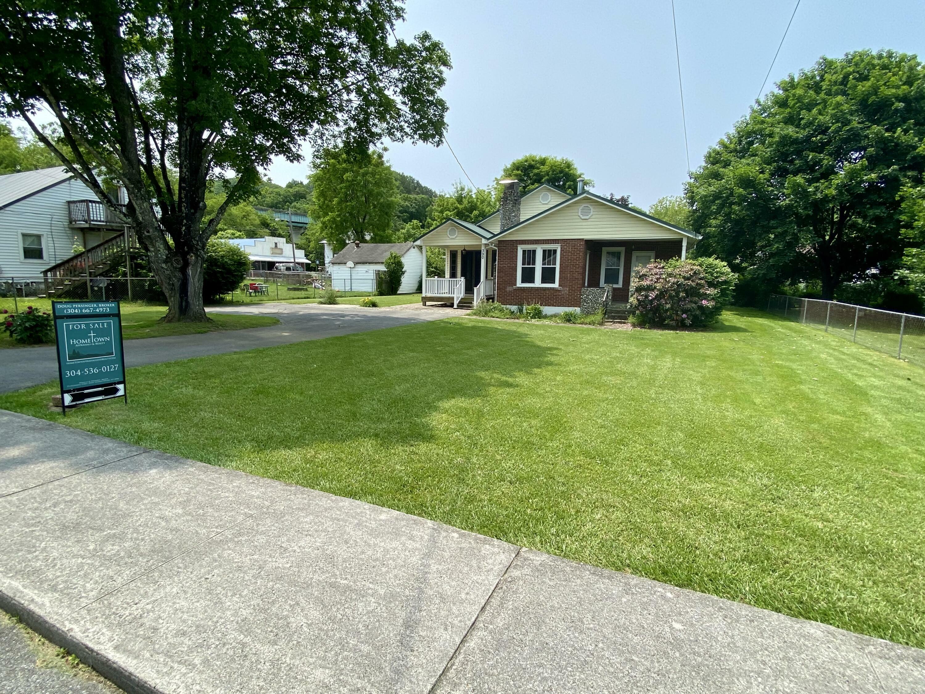 390 Ingleside Ave  White Sulphur Springs WV 24986 photo