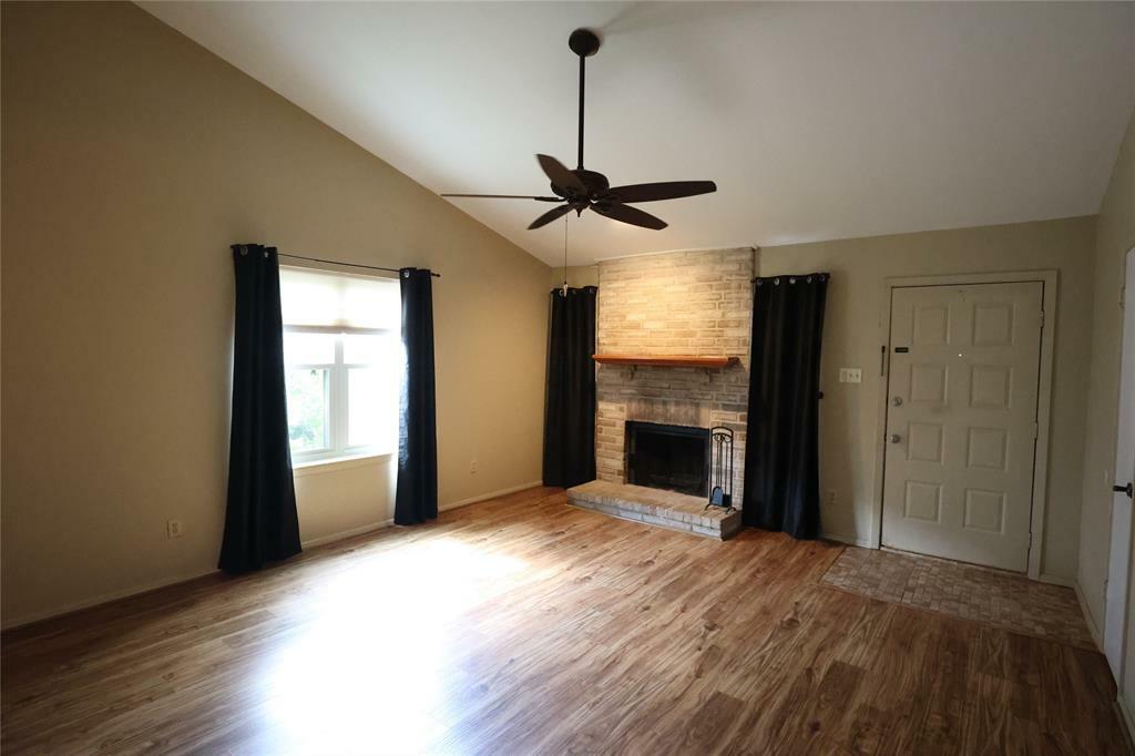 Property Photo: 6416 Dawnridge Drive TX 77035