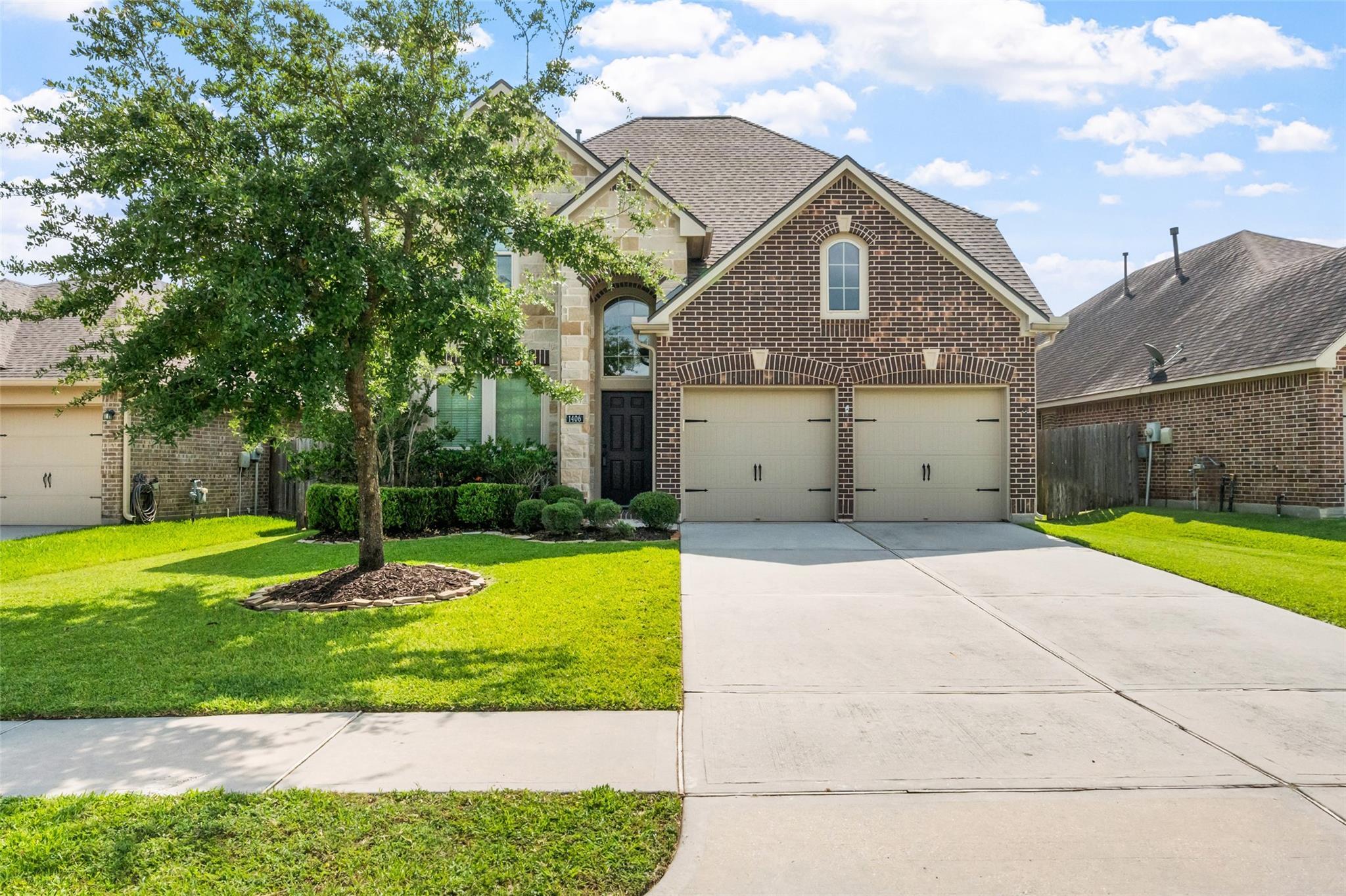 Property Photo:  1406 Kallie Hills Lane  TX 77386 