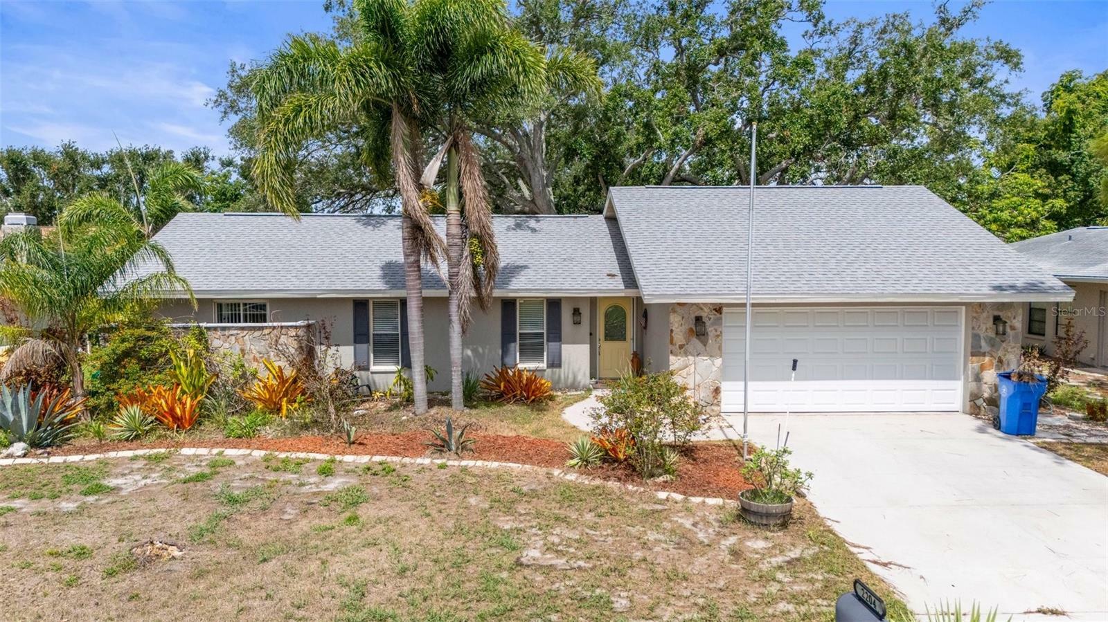 Property Photo: 2204 67th Street W FL 34209