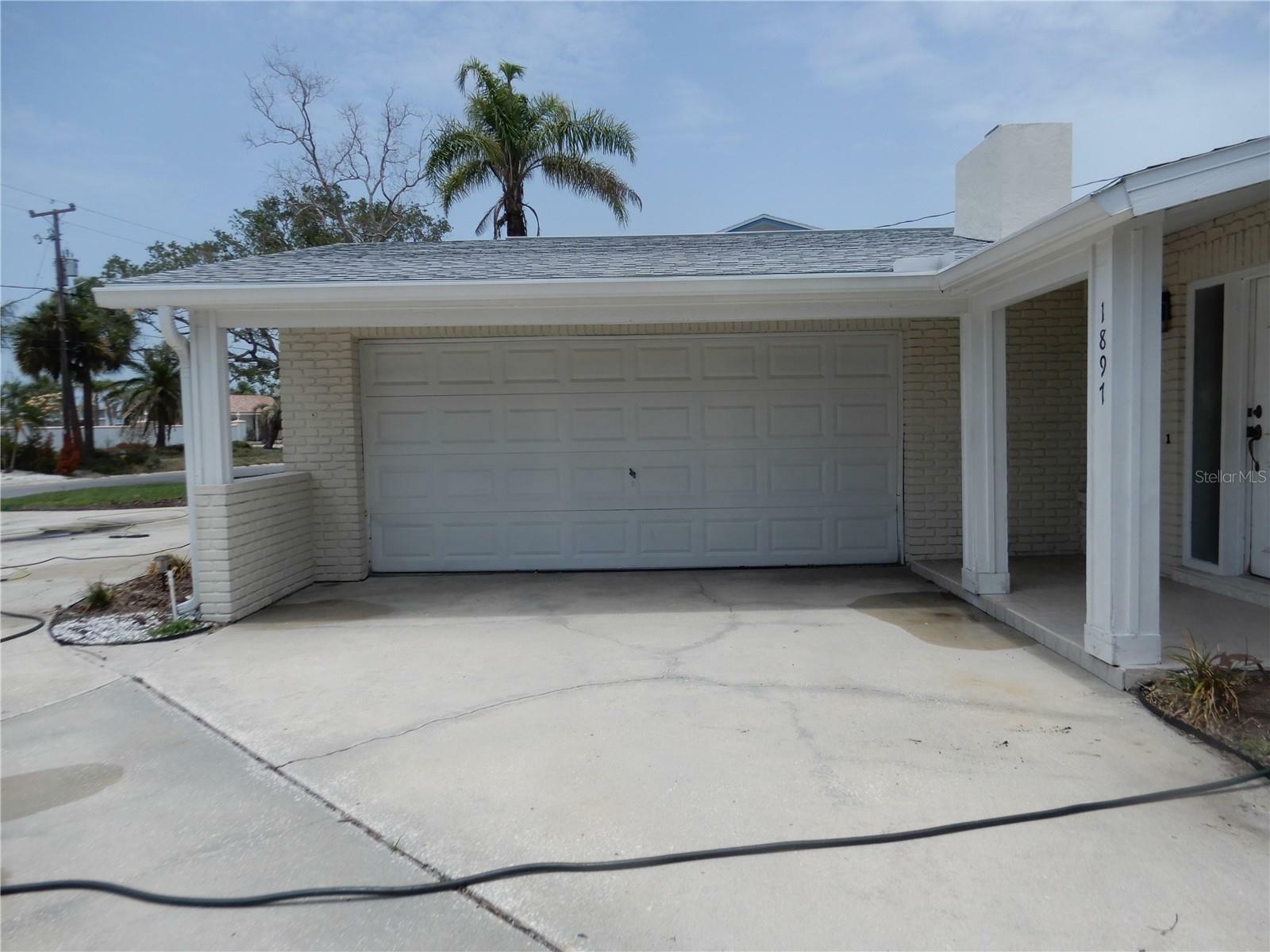Property Photo: 1897 Dolphin Boulevard S FL 33707