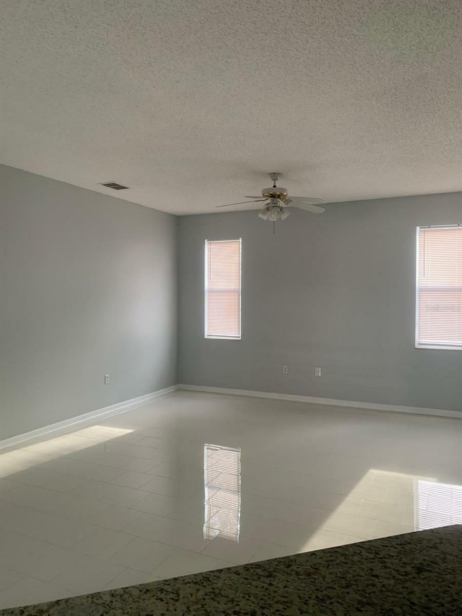 Property Photo: 808 Massy Court FL 34759