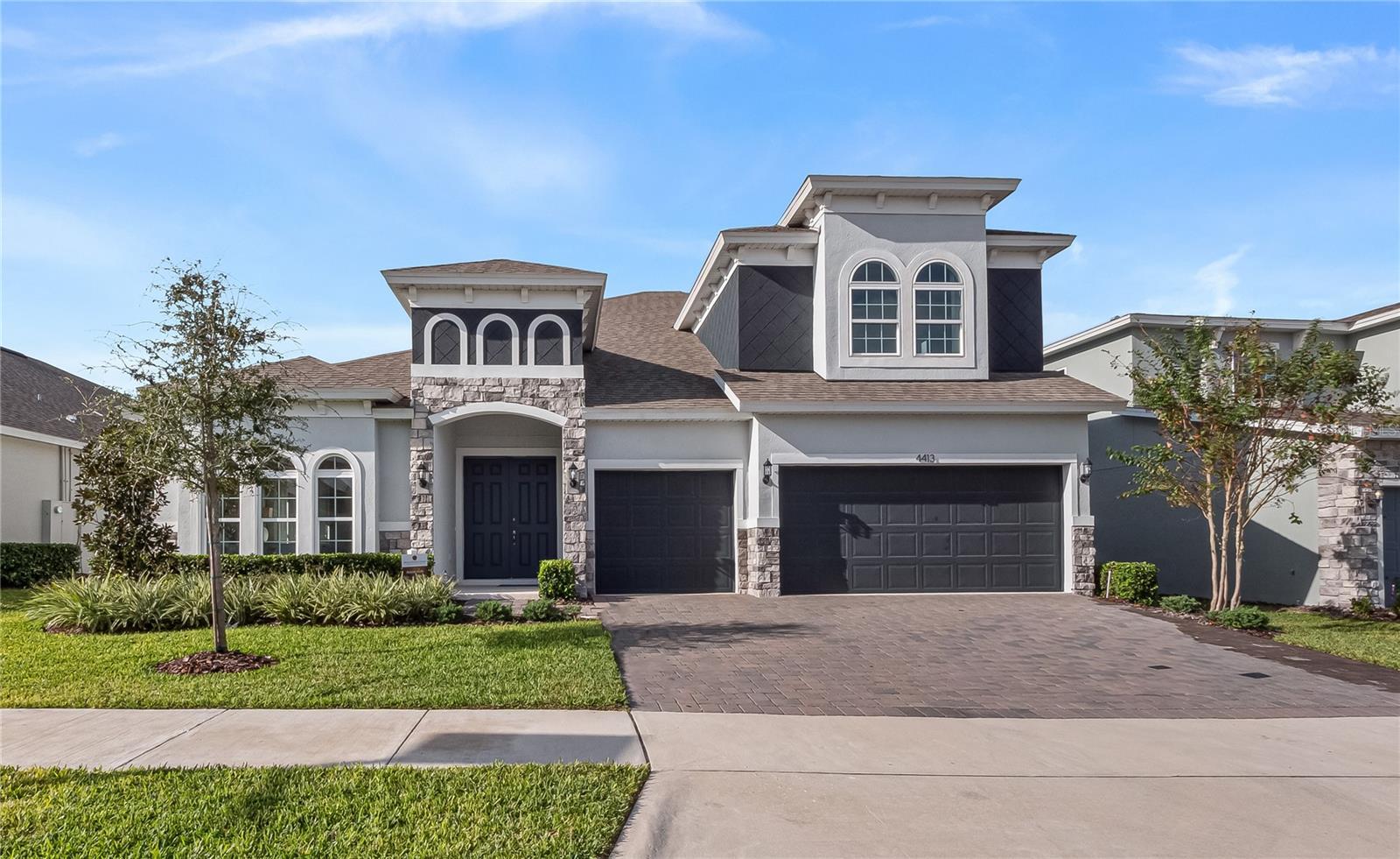 Property Photo:  4413 Lions Gate Avenue  FL 34711 
