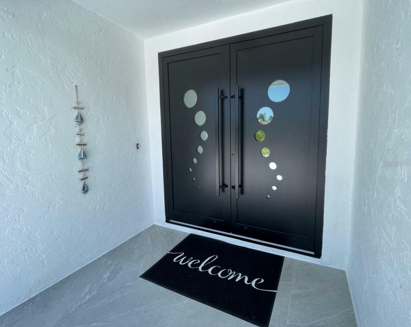 Property Photo: 3634 Torrey Pines Way Way FL 34238
