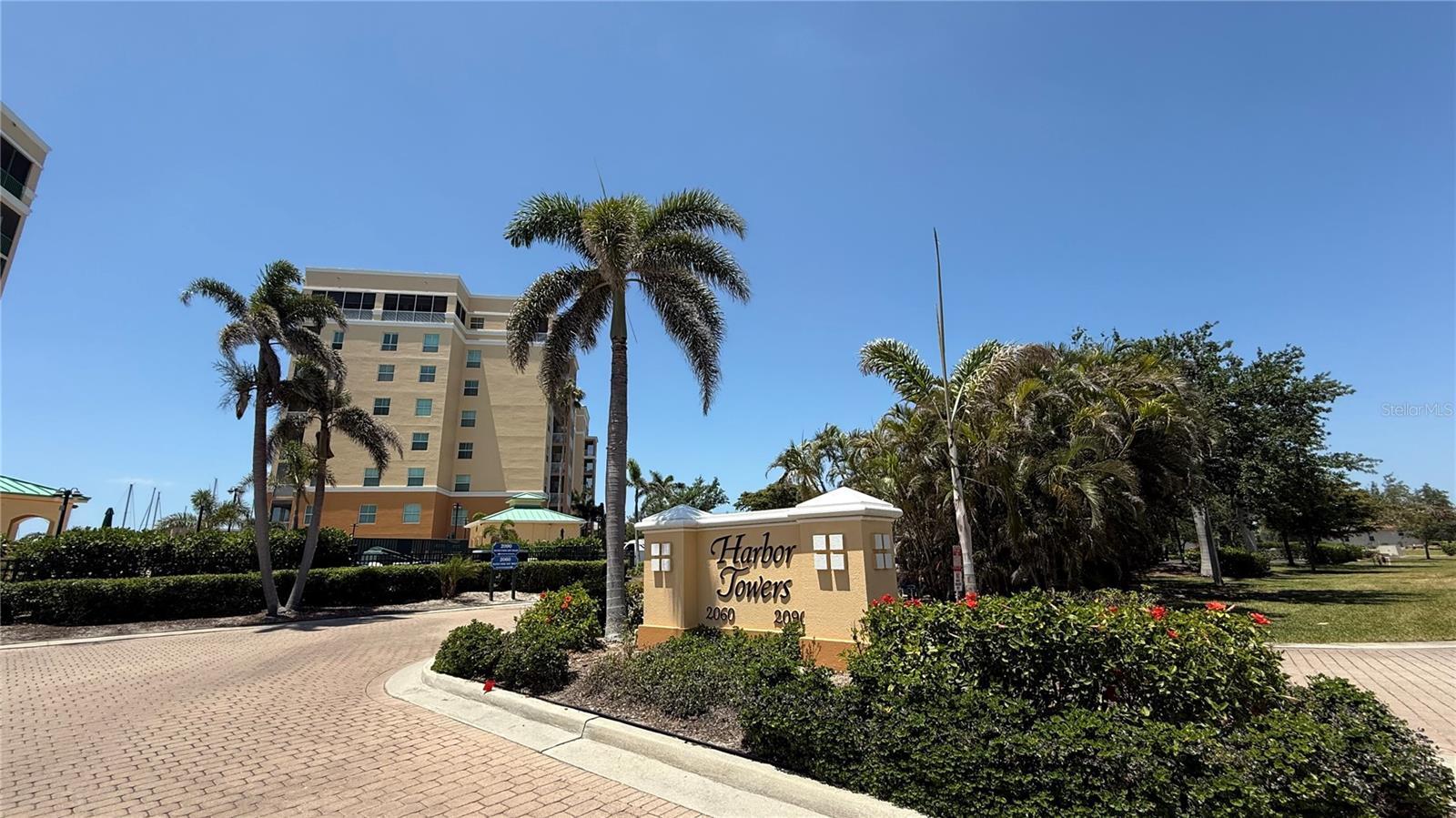 Property Photo:  2060 Matecumbe Key Road 2307  FL 33955 