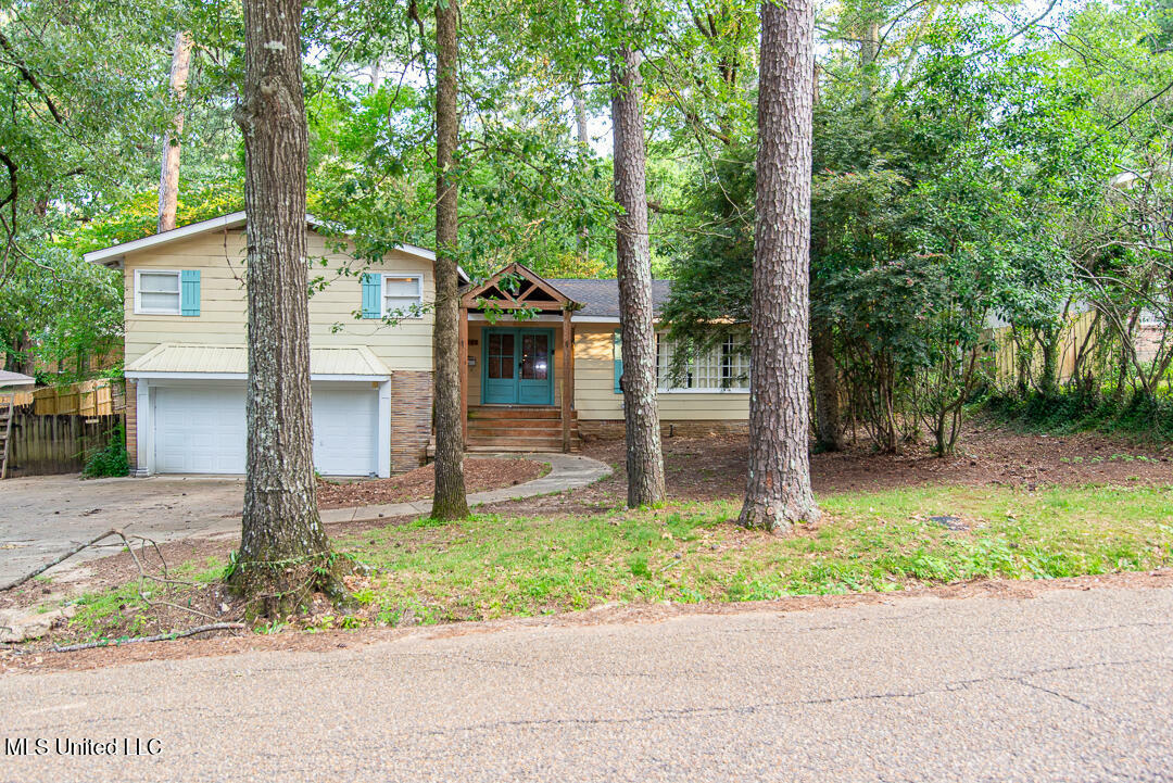 Property Photo: 1777 Brecon Drive MS 39211