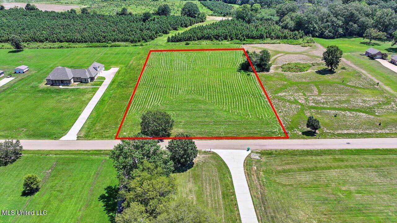 Property Photo: 0 Meadow Oaks Lane MS 39056