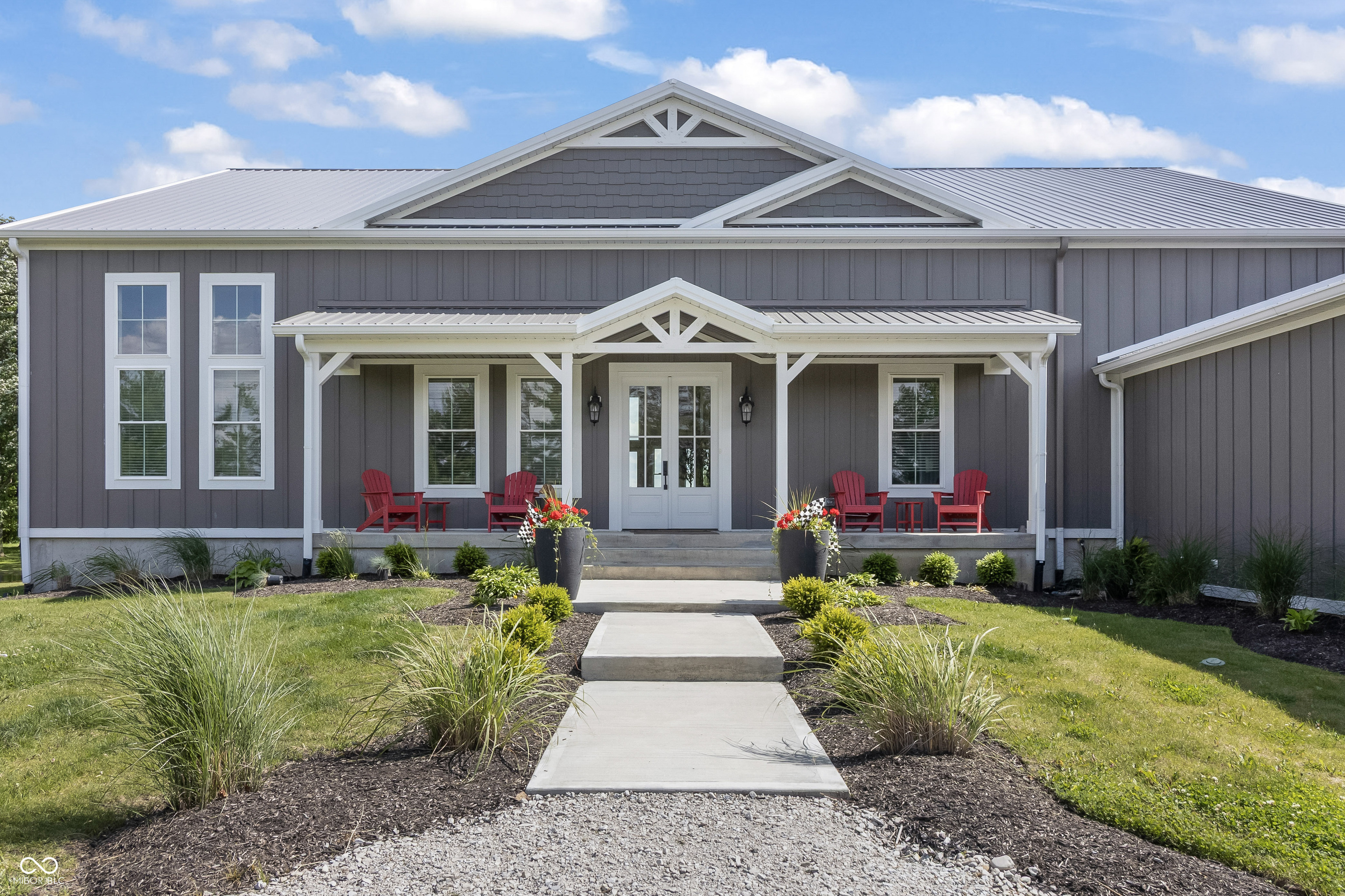 Property Photo: 10655 E 200 S IN 46077