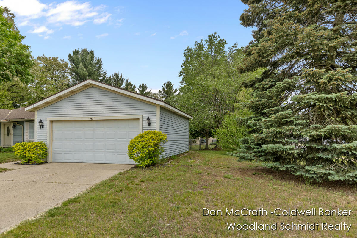 Property Photo: 445 Pine Vista Street SE MI 49548