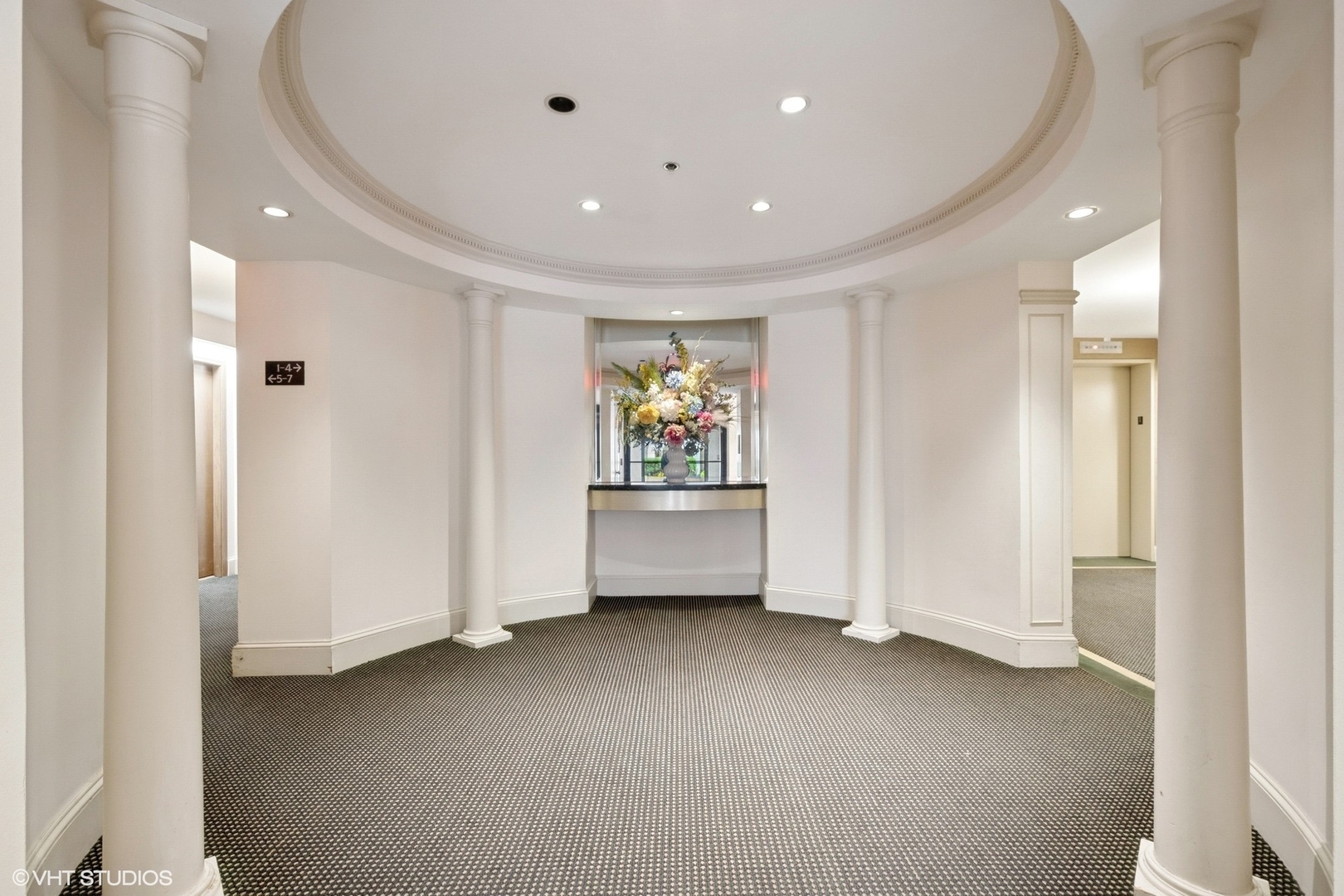Property Photo:  4747 Howard Street 205  IL 60076 
