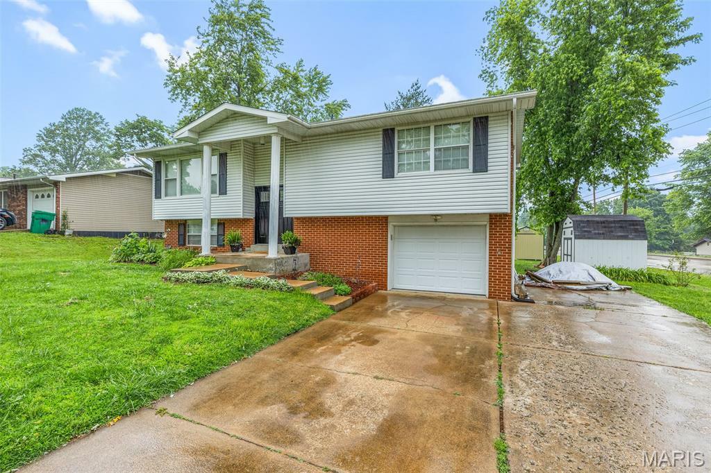 Property Photo: 1 Mileva Court MO 63640
