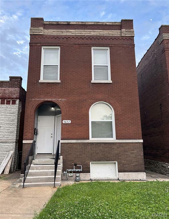 4652 Alaska Avenue  St Louis MO 63111 photo