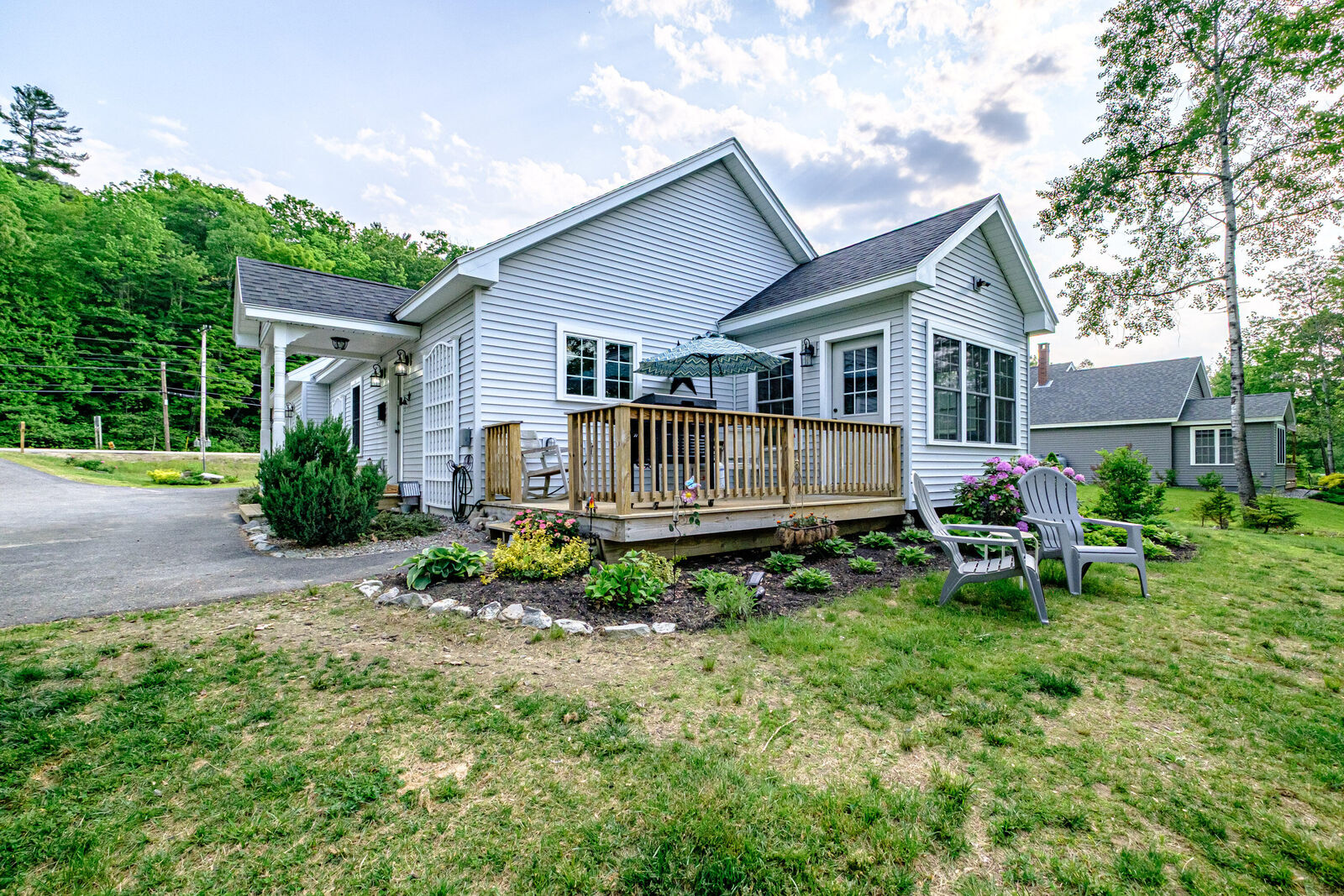 Property Photo: 133 Lake Road ME 04268