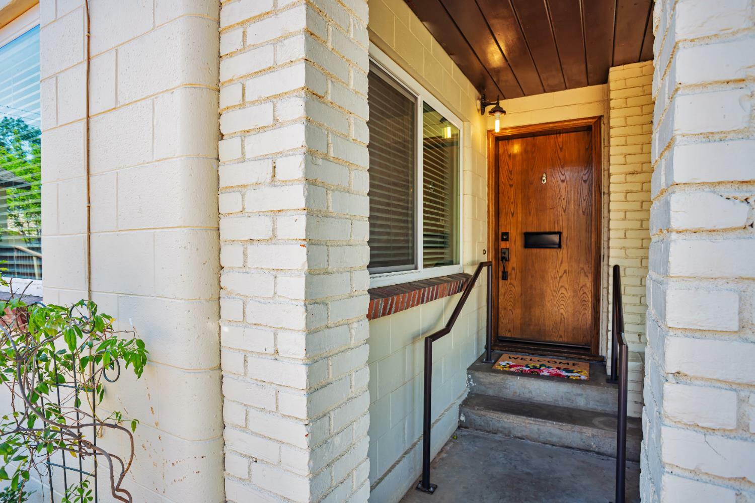 Property Photo: 641 I Street CA 95648