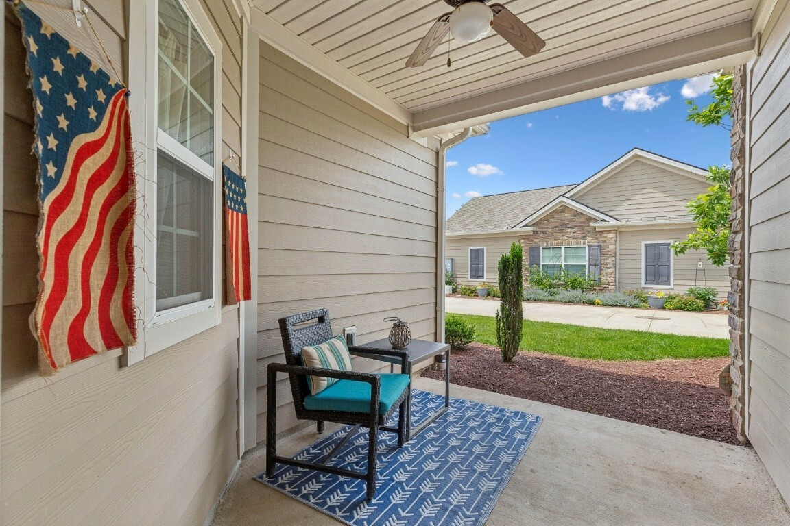 Property Photo:  2523 Bridgeway St  TN 37128 
