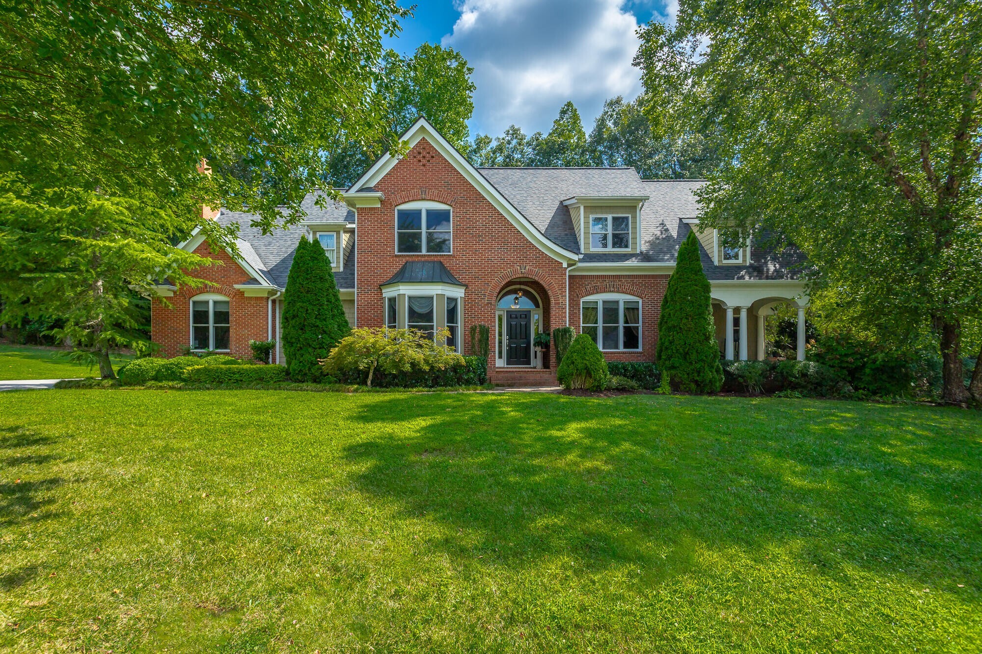 9542 Legacy Oaks Drive  Ooltewah TN 37363 photo