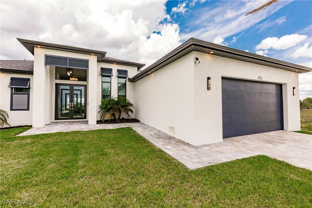 Property Photo: 4113 NW 36th Terrace FL 33993