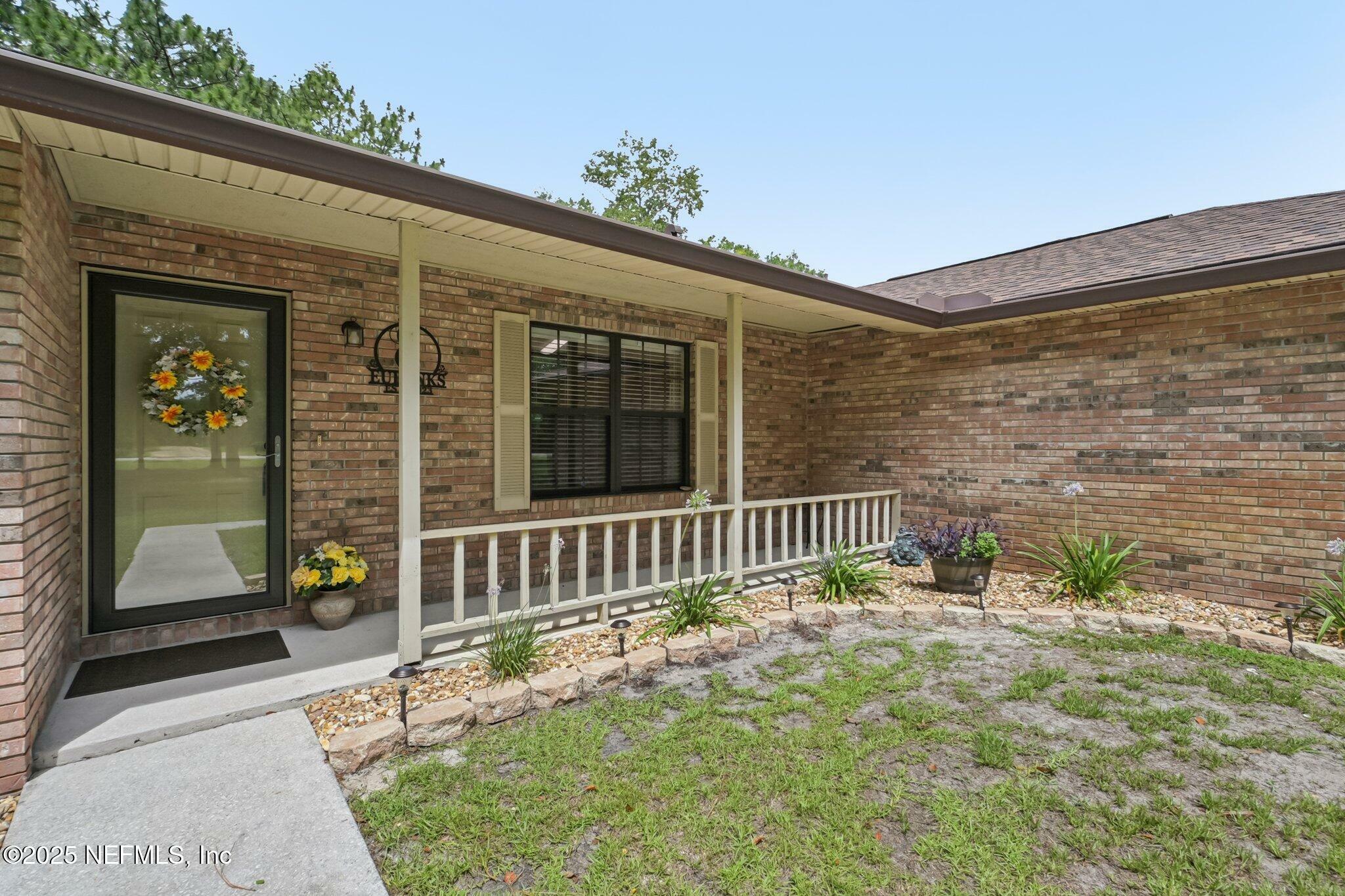 Property Photo: 2988 Beaver Avenue FL 32068