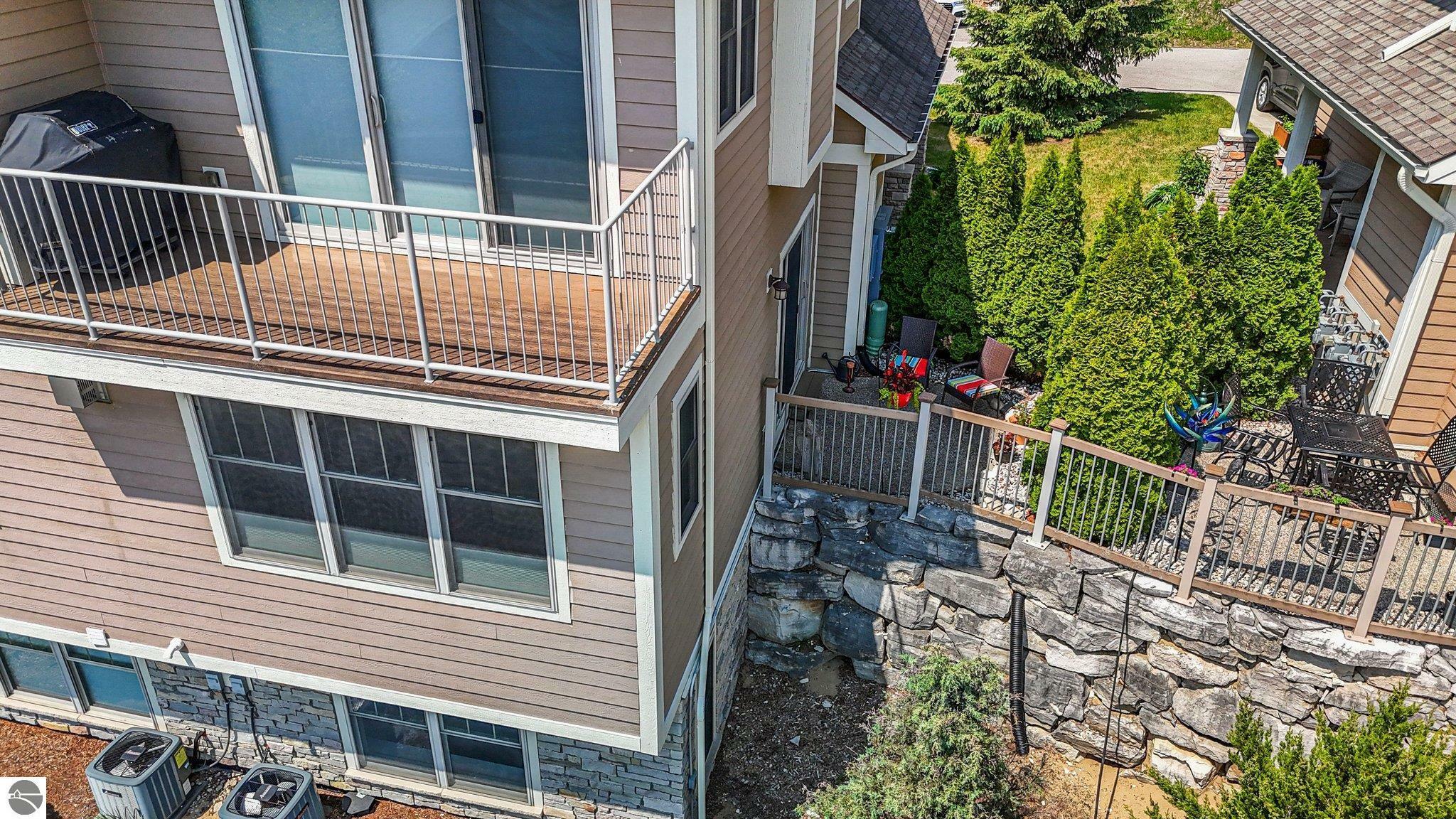 Property Photo:  10889 Pine Bluff Drive  MI 49684 