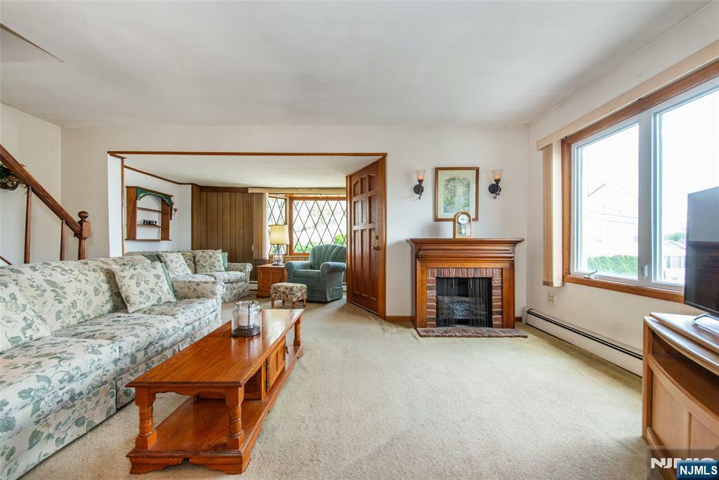 Property Photo:  41 Gillies Street  NJ 07013 