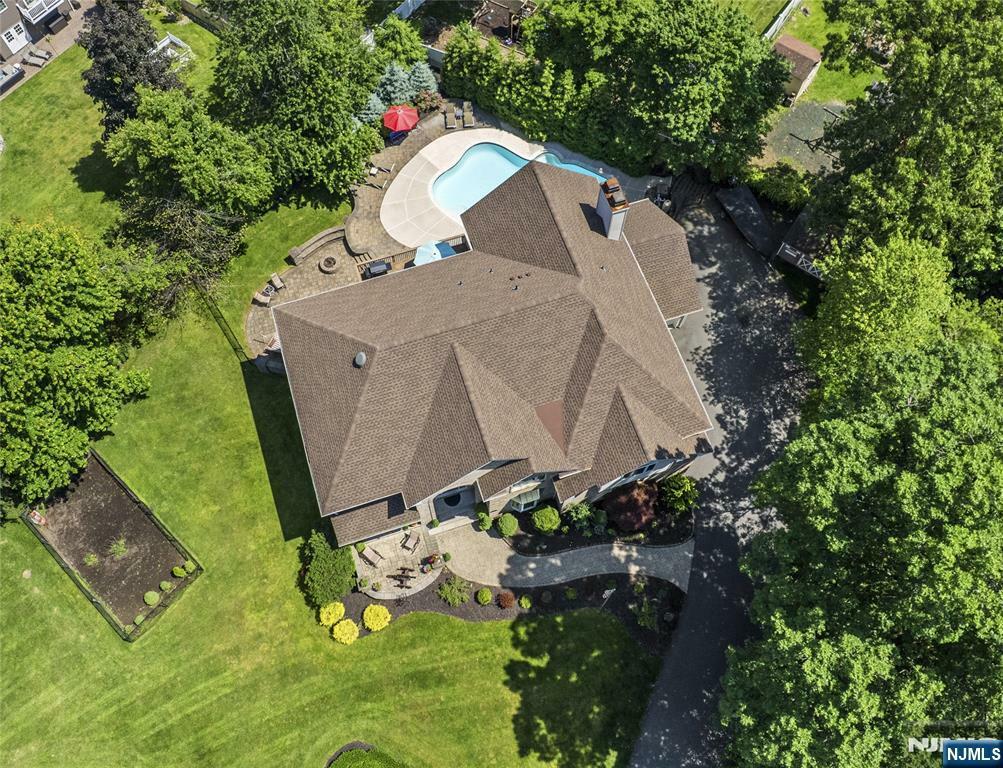 Property Photo: 12 Woodland Court NJ 07470