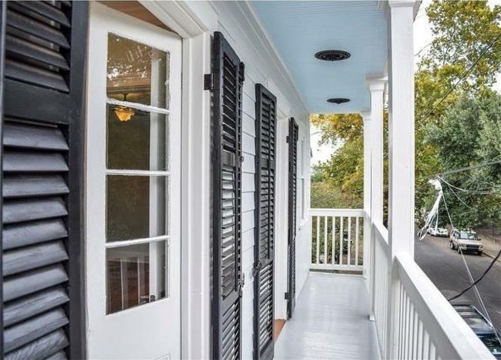 Property Photo:  714 Third Street  LA 70130 