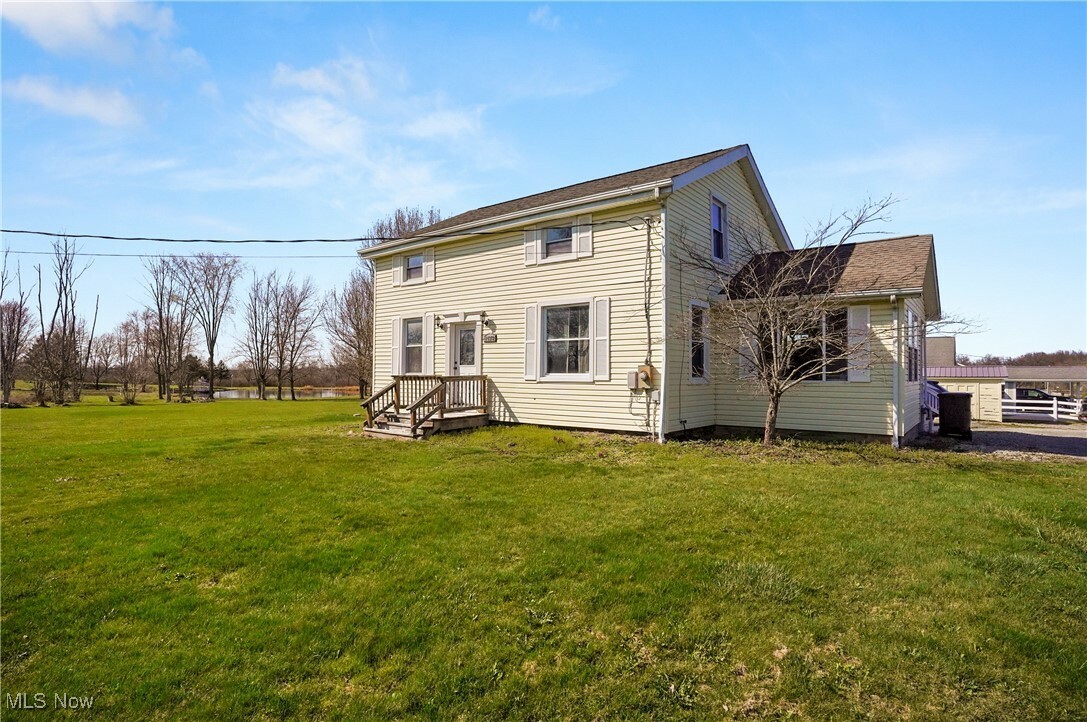Property Photo: 14372 W Akron Canfield Road OH 44401