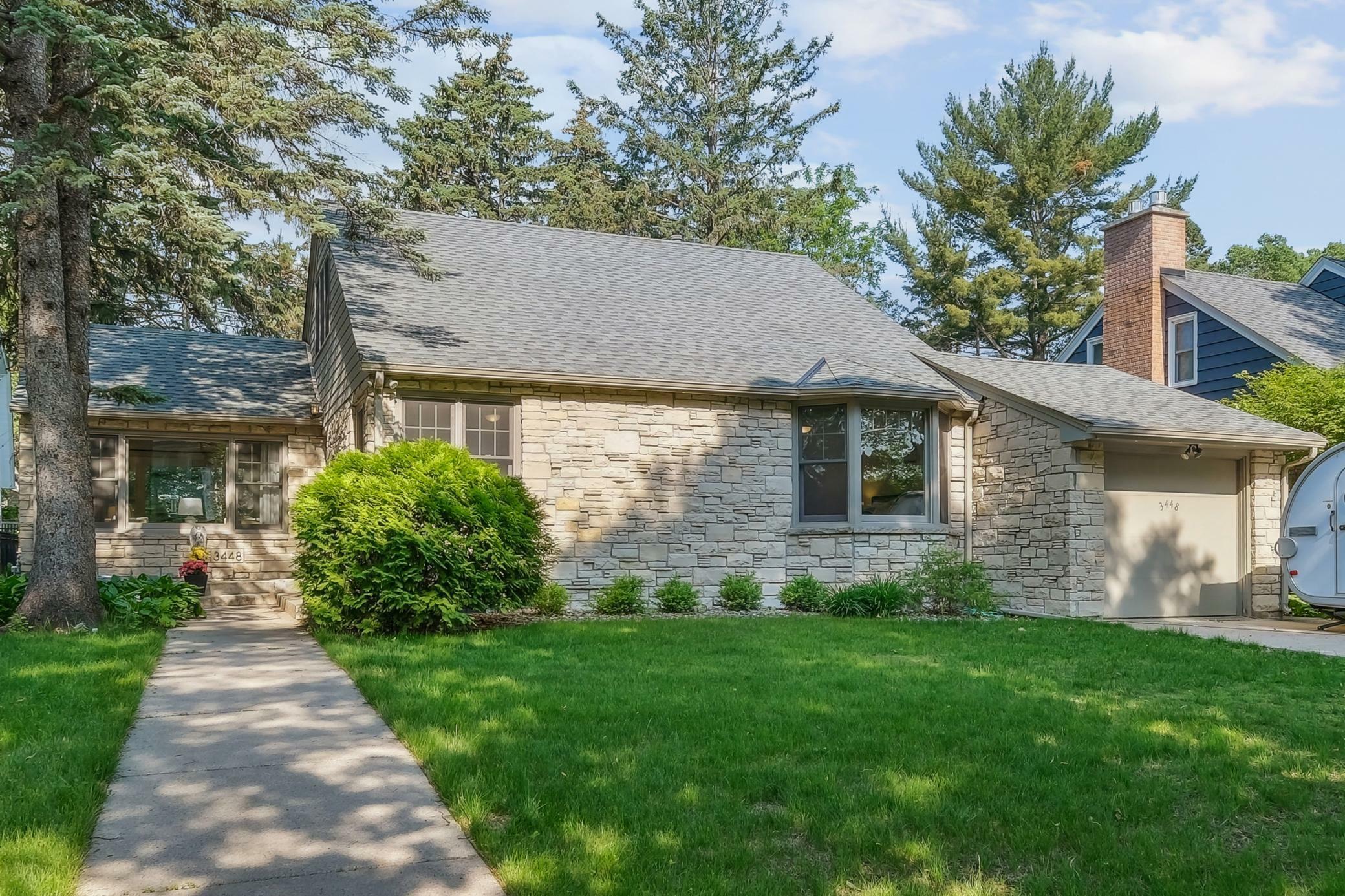 Property Photo: 3448 Humboldt Avenue S MN 55408