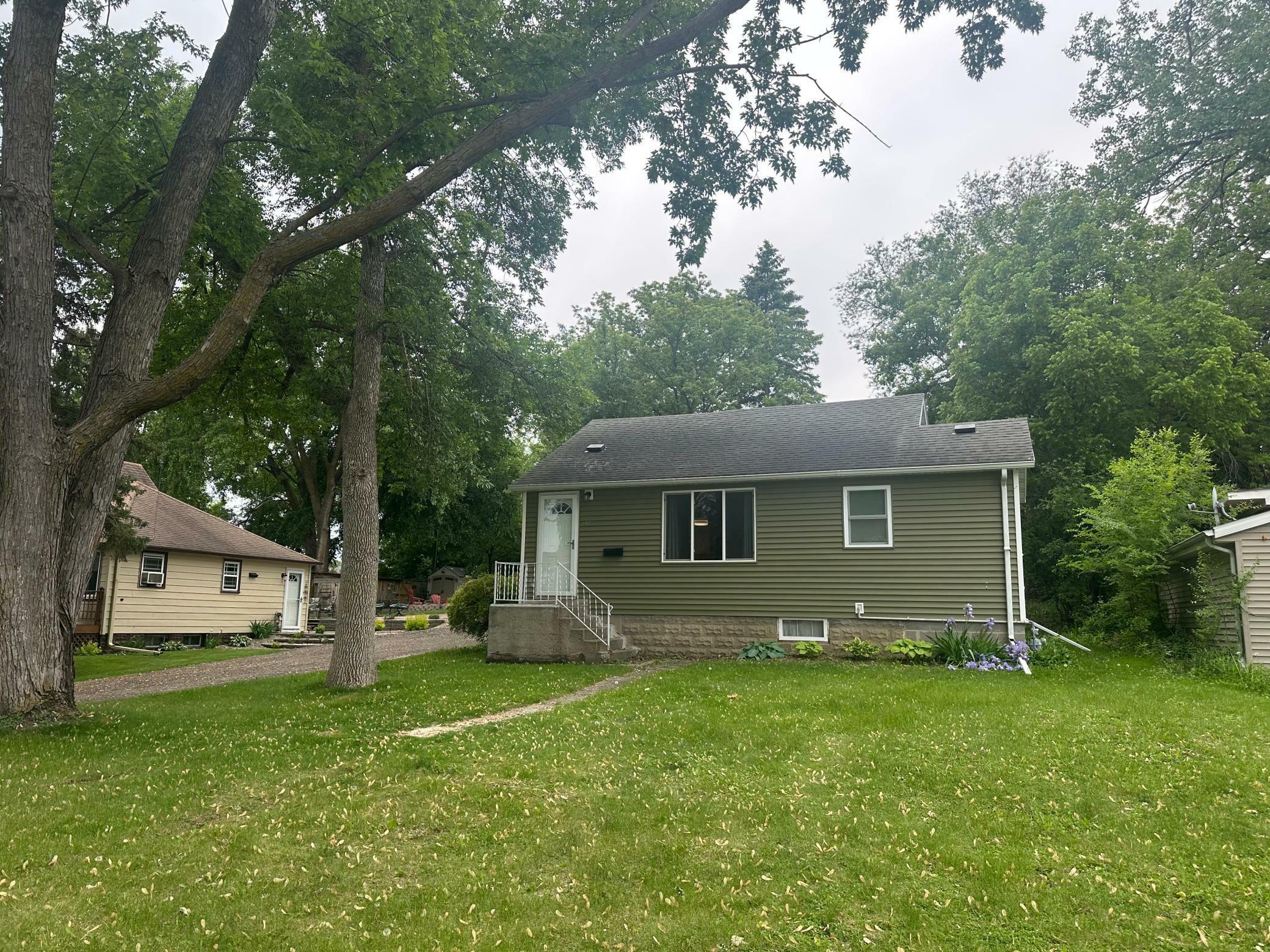 Property Photo: 903 N Aurdal Avenue MN 56537