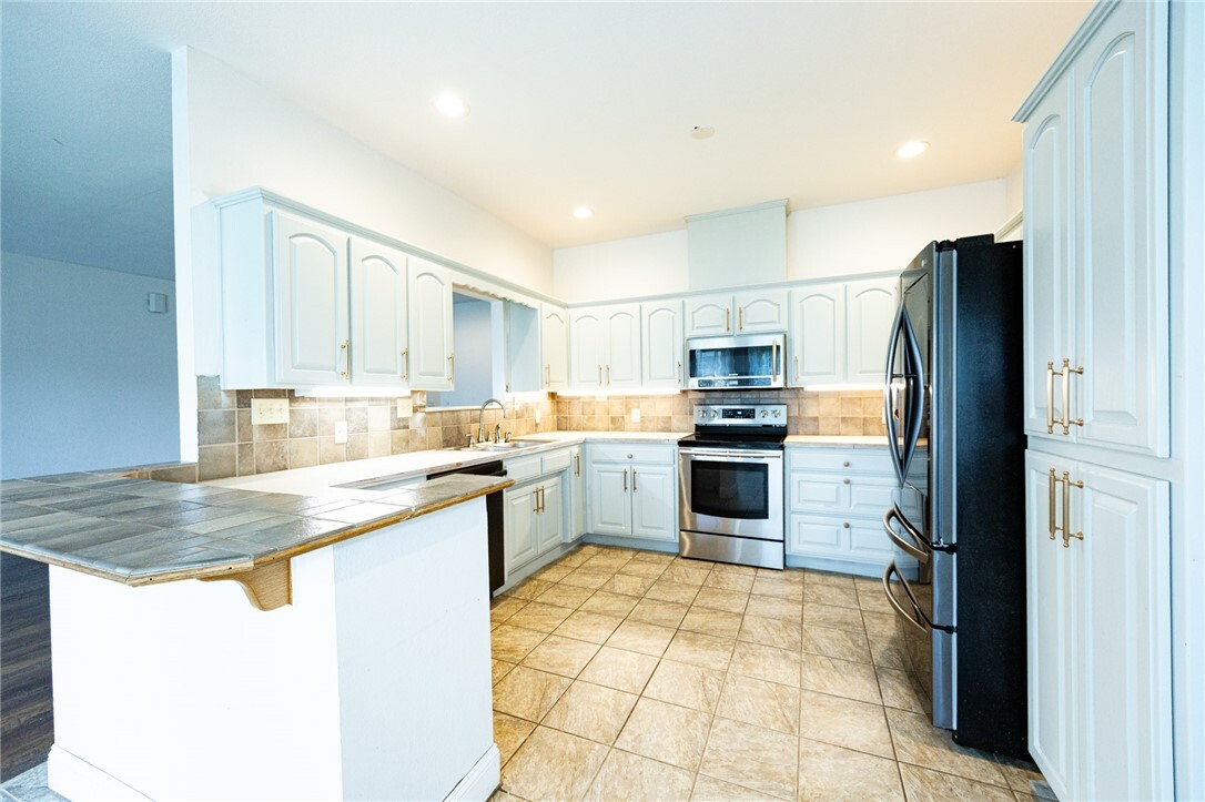 Property Photo: 1813 SW Pine Avenue AR 72713