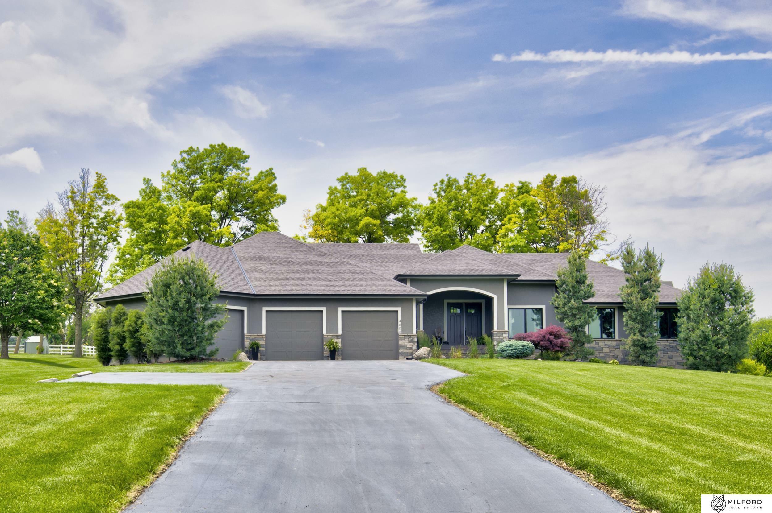 4606 S 184th Plaza  Omaha NE 68135 photo