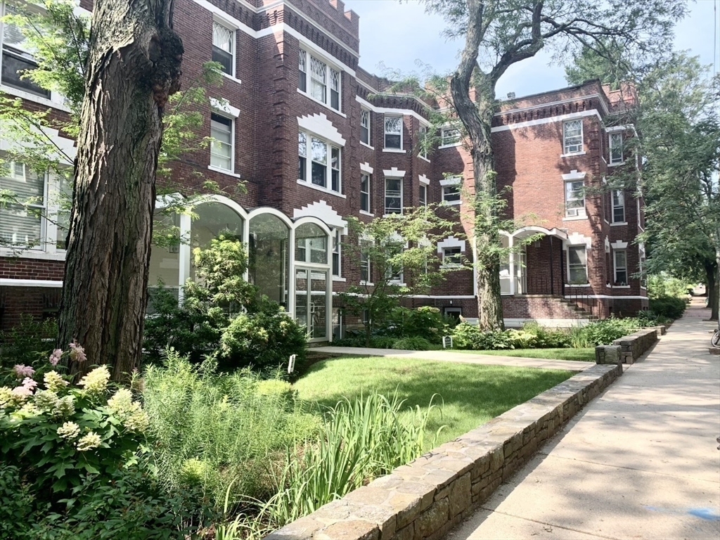 Property Photo: 4 Arlington St 9 MA 02140