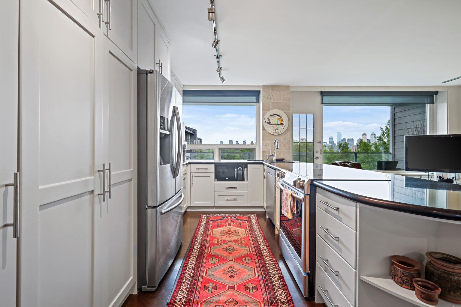 Property Photo: 3204 Rideau Place SW 209 AB T2S 1Z2